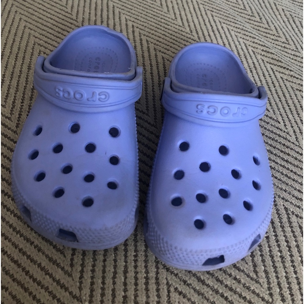 Kids crocs. Gently used.
